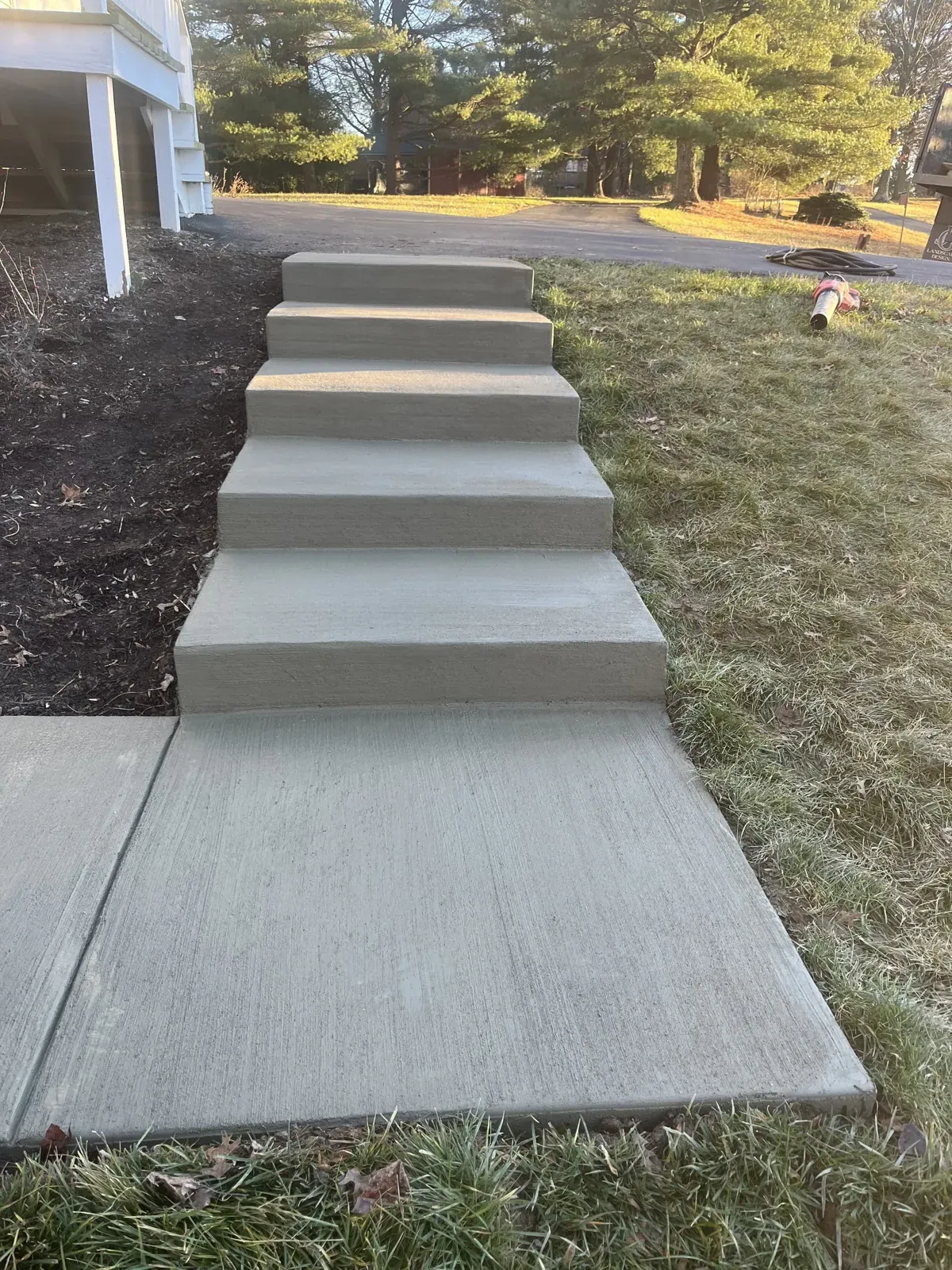 Concrete walks, steps and footings